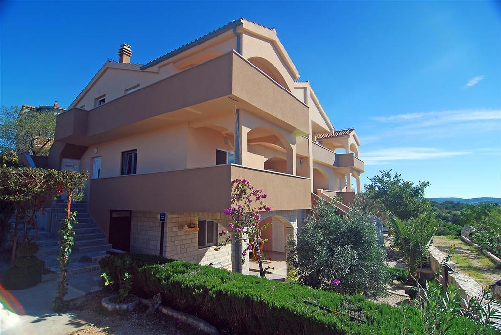 Apartment Matic روغوزنيكا المظهر الخارجي الصورة