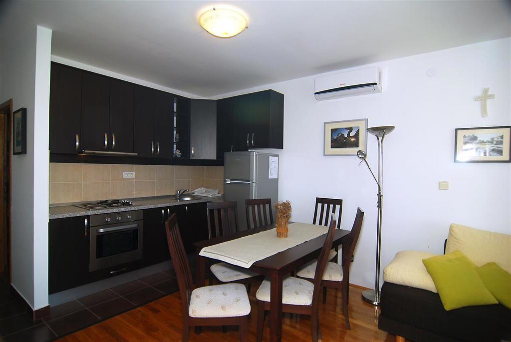 Apartment Matic روغوزنيكا المظهر الخارجي الصورة